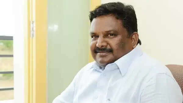 டிக்கெட் வித்தியாச கட்டணம் - திரும்ப வழங்க அமைச்சர் உத்தரவு