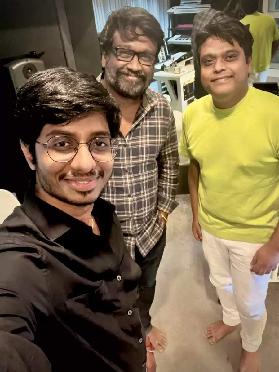 ஜெயம் ரவி படத்தில் இணைந்த 'மெலோடி மன்னன்'... புதிய கூட்டணியால் எகிறும் எதிர்பார்ப்பு !