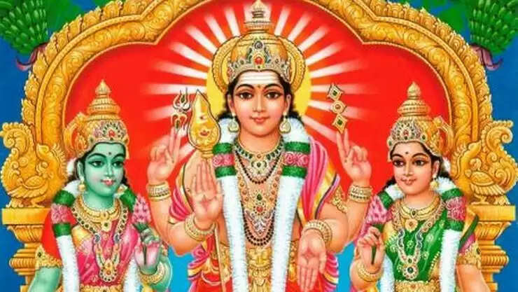 ஆறுமுகனுக்கு அரோகரா சொல்வது ஏன்?