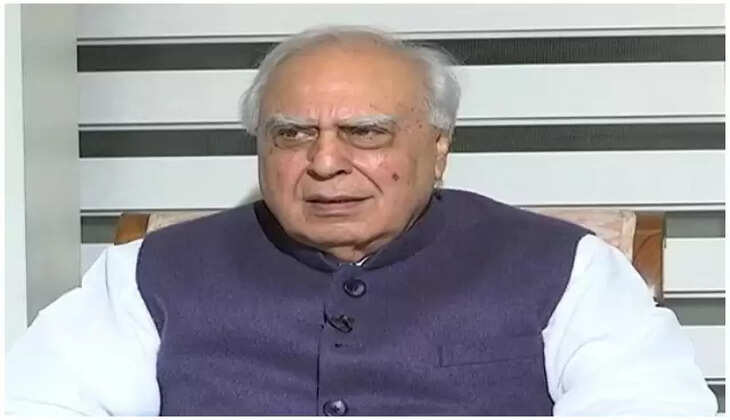 மக்களை காட்டிலும் பசுக்களின் பாதுகாப்புக்கு முன்னுரிமை கொடுக்கும் ஆளும் கட்சி&hellip;&hellip; பா.ஜ.க.வை வெளுத்து வாங்கிய கபில் சிபல்&hellip;.