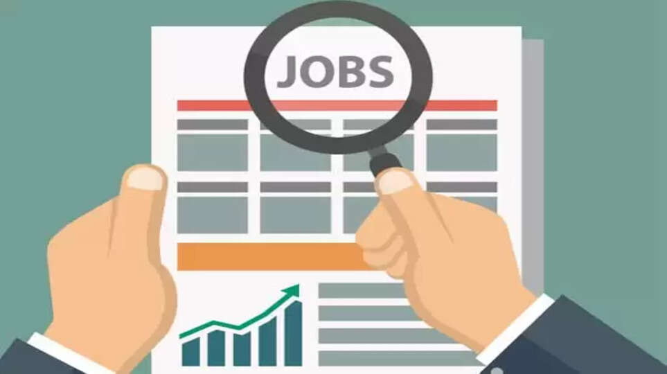 தமிழக அரசின் நடவடிக்கைகளால் வேலை வாய்ப்பின்மை விகிதம் குறைந்தது!