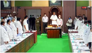 #BREAKING: சட்டப்பேரவையில் இருந்து அதிமுக வெளிநடப்பு!