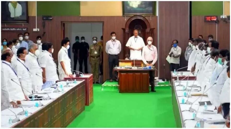 #BREAKING: சட்டப்பேரவையில் இருந்து அதிமுக வெளிநடப்பு!