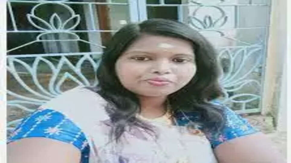 டிக்டாக் பிரபலம் திவ்யா சைபர் க்ரைம் போலீசாரால் கைது!