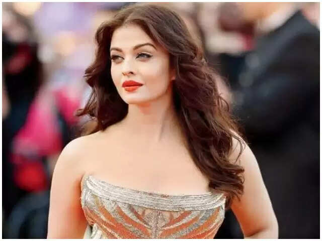 ரூட் மாறும் நடிகை ஐஸ்வர்யா ராய்! பணத்தை பெருக்க பலே ஐடியா!