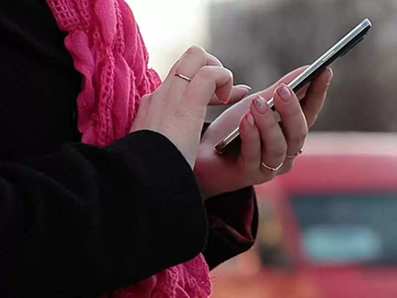 சிலிண்டர் புக் செய்வதில் பிரச்சனை : தொழில்நுட்பக் கோளாறு என இந்தியன் ஆயில் கார்ப்பரேஷன் நிறுவனம் விளக்கம்..