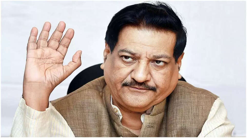 பிரதமர் மோடியின் நமோ செயலி இந்தியர்களின் தனியுரிமைகளை மீறியது.. பிரித்விராஜ் சவான் பகிரங்க குற்றச்சாட்டு