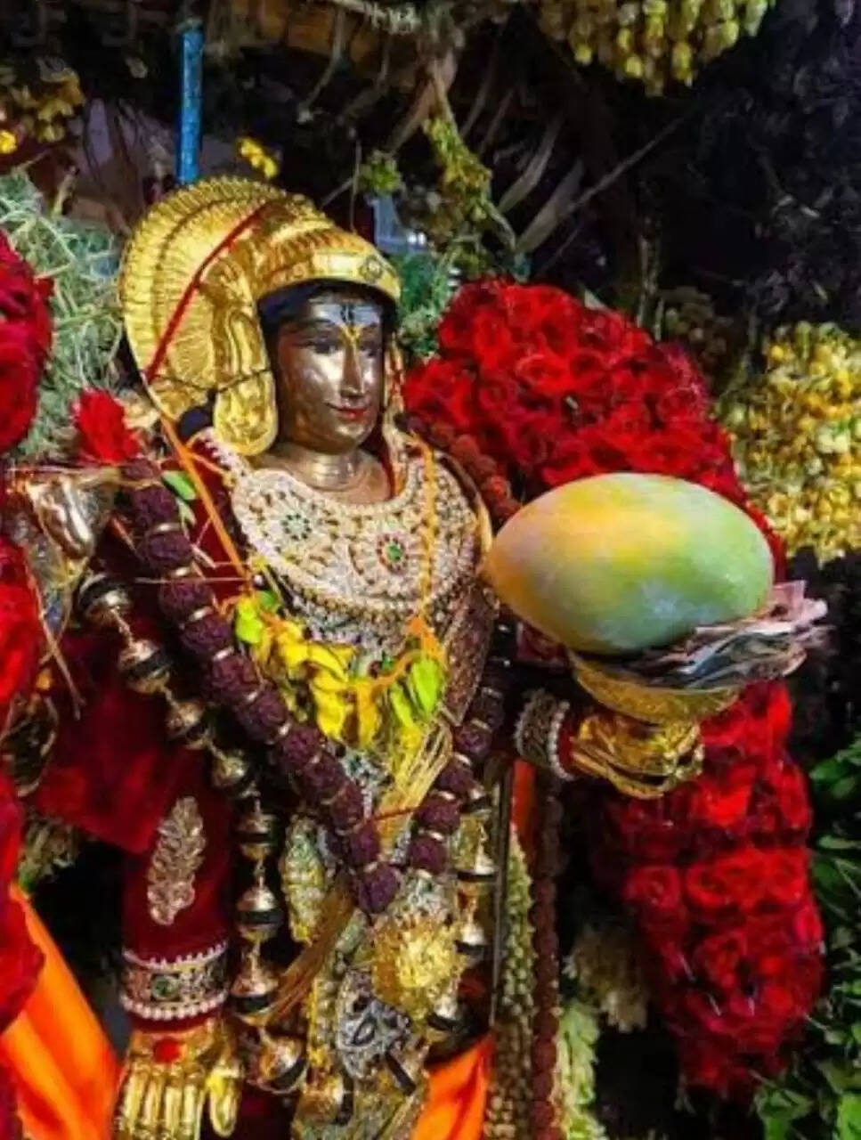 மாம்பழத்தை வைத்து சிவபெருமான் நடத்திய லீலைகள்! காரைக்கால் அம்மையார் கோவில் வரலாறு !