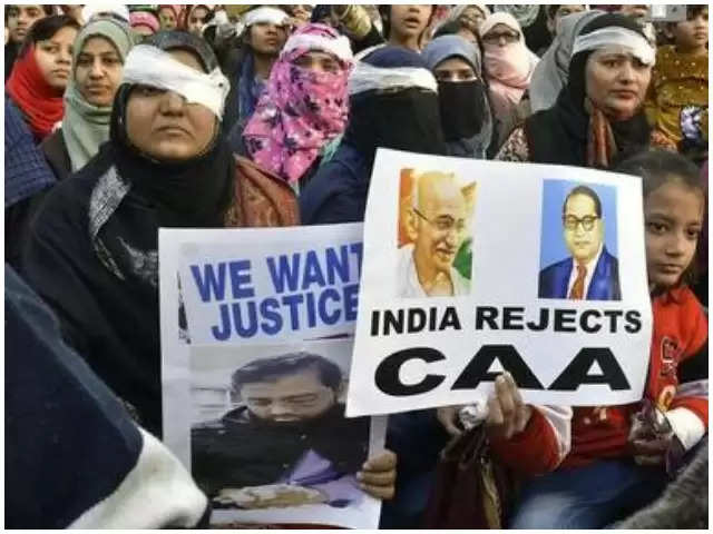 இந்திய ஜனநாயகம் மீண்டும் சோதிக்கப்படுகிறது….. முன்னாள் குடியரசு தலைவர் பிரணாப் முகர்ஜி கருத்து