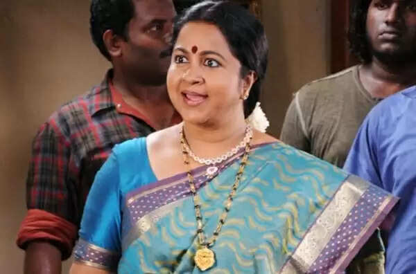 விரைவில் ‘சித்தி 2’ உங்கள் சன் டிவியில்… ராதிகா சரத்குமார் ட்வீட்