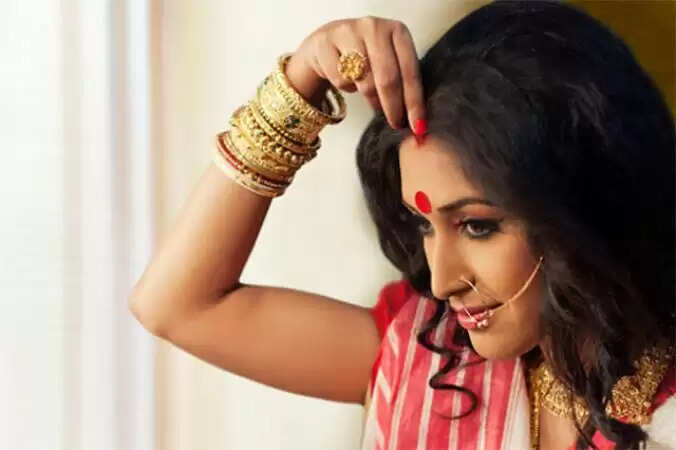 குங்குமமிடும்போது சொல்ல வேண்டிய மந்திரம்!