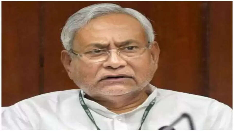 நாங்க 10 லட்சம் மாஸ்க் கேட்டோம்…. ஆனால் 10 ஆயிரம்தான் தந்தாங்க…. பிரதமரிடம் புகார்களை அடுக்கிய பீகார் முதல்வர் நிதிஷ் குமார்….