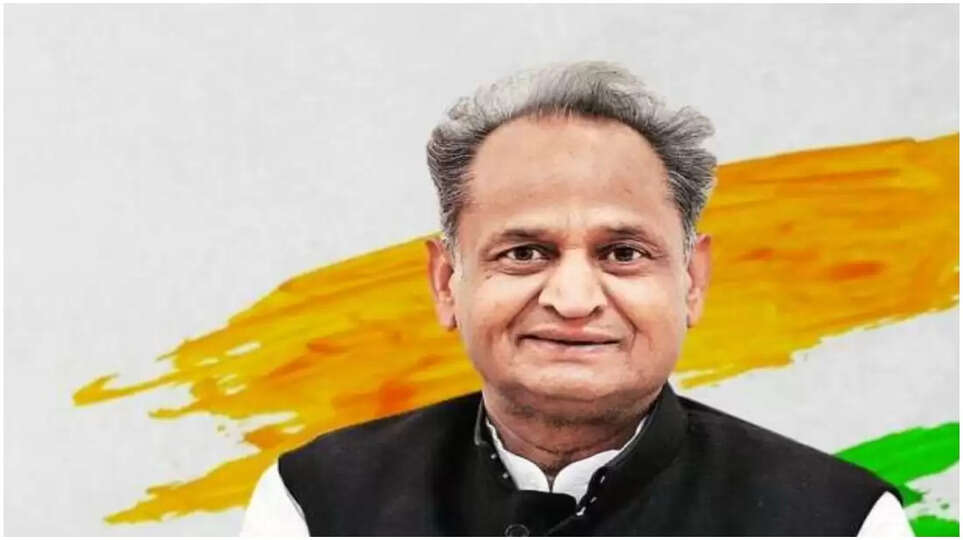 வரணும்… காங்கிரஸ் தலைவரா மீண்டும் ராகுல் காந்தி வரணும்… அசோக் கெலாட் கோரிக்கை