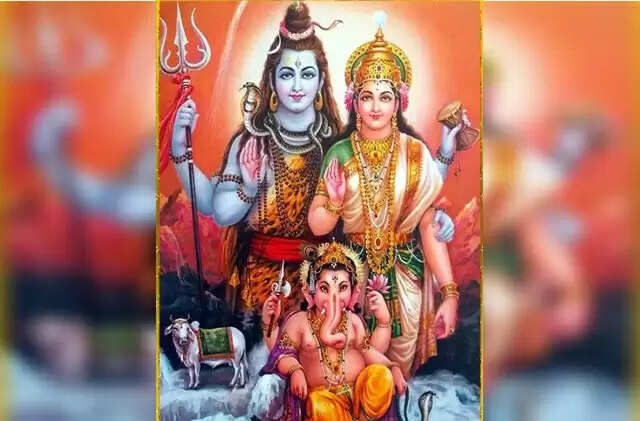 விசாக நட்சத்திரகாரர்கள் வழிபட வேண்டிய கோயில்கள்