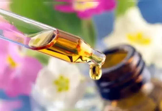 விளக்கெண்ணெய் குளியல் : அப்படி அதுல என்ன ஸ்பெஷல்?