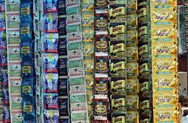 குட்கா வழக்கு: முன்னாள் அமைச்சர் சிபிஐ அலுவலகத்தில் ஆஜர்