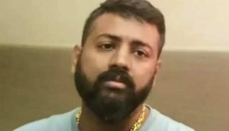 இரட்டை இலை சின்ன மோசடி மன்னன் சுகேஷ் சந்திரசேகரின் காதலி கைது!