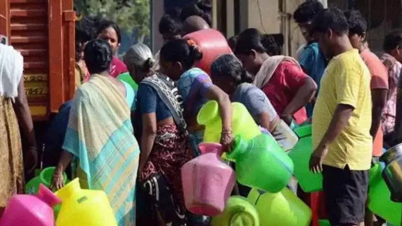 குழாய் அடி சண்டை'…உருட்டுக் கட்டையால் தாக்கப்பட்ட பெண் உயிரிழப்பு !