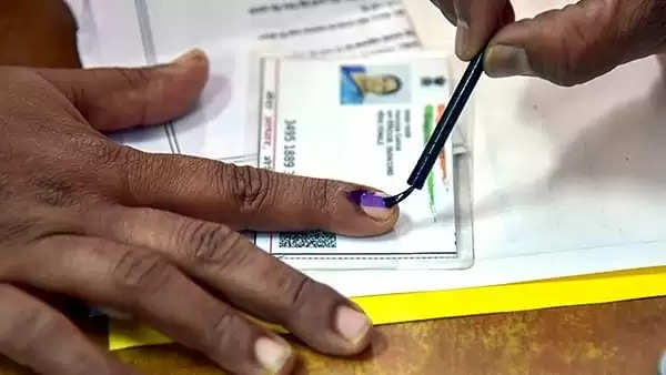 உள்ளாட்சி தேர்தல்- ஒரே நாளில் 378 பேர் மனுதாக்கல்