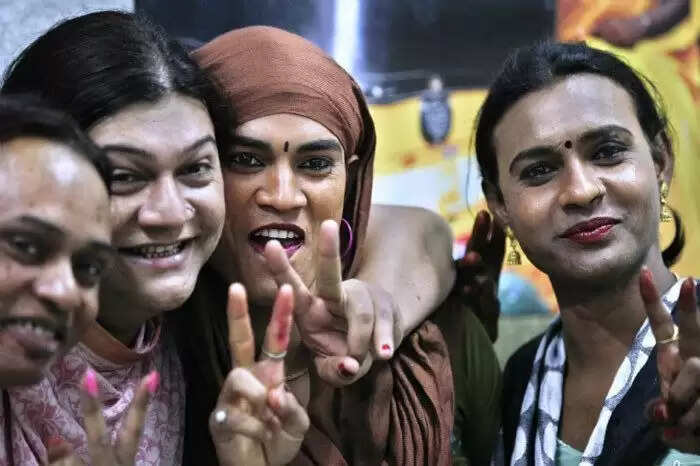 திருநங்கைகளின் ஆசியும்-சாபமும்…பலிக்குமா ;பலிக்காதா!?