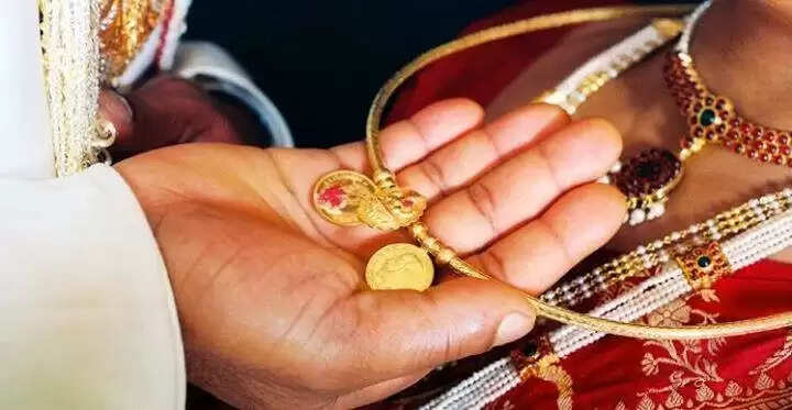 தாலி கயிறு மாற்றும்போது இதை மறக்காதீங்க..!?