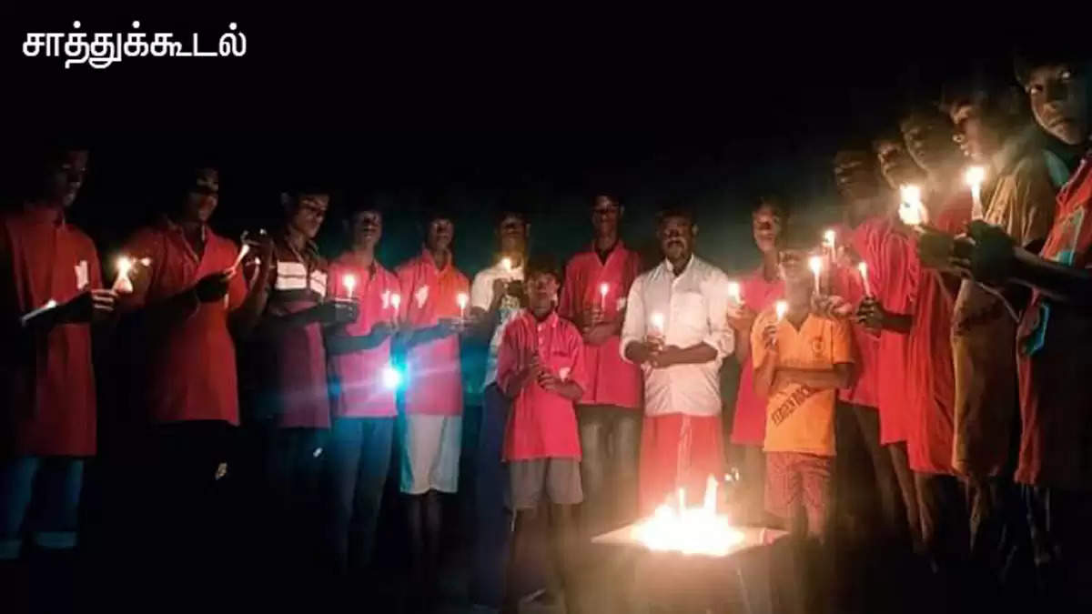 தமிழகம், புதுச்சேரியில் எழுச்சியுடன் நடைபெற்ற தமிழீழ தேசிய மாவீரர் நாள்