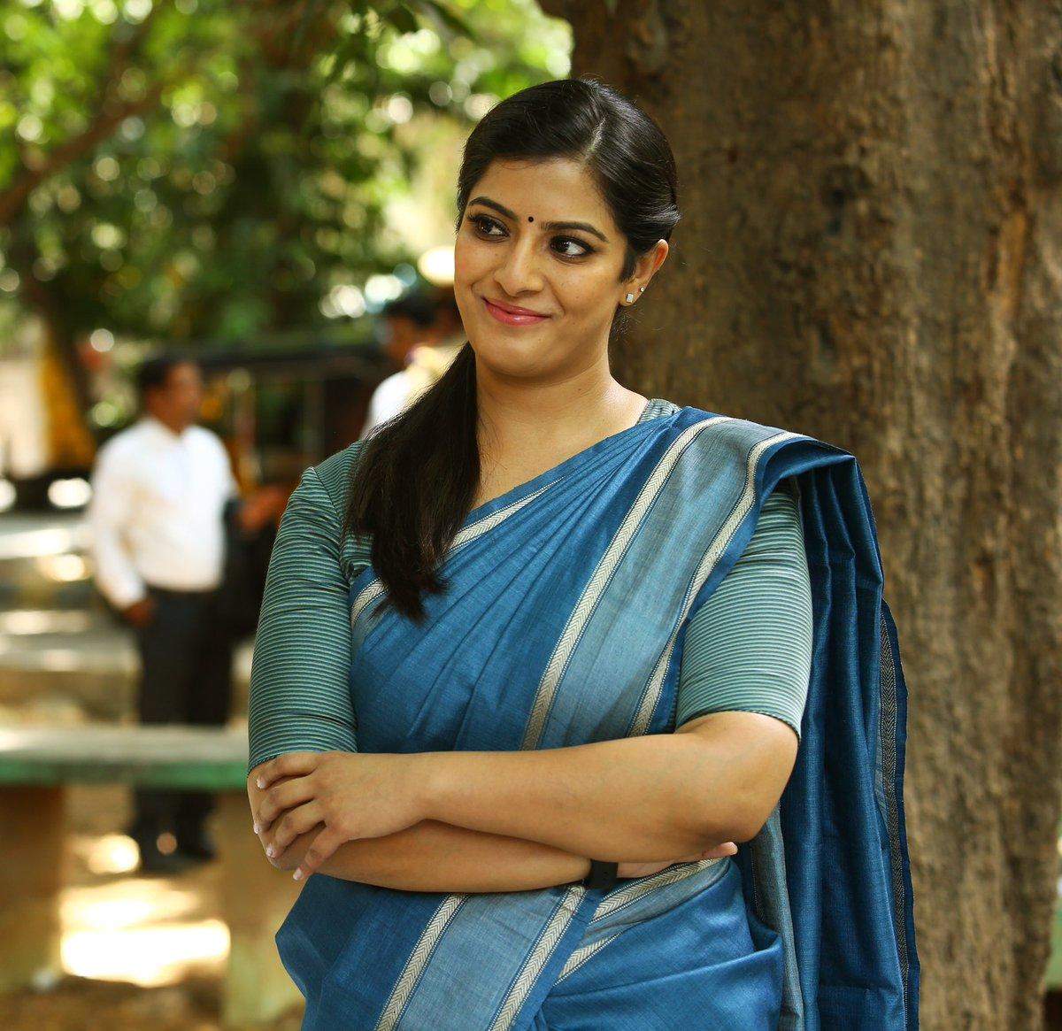 'Am I Joining my father's party?' Varalakshmi Sarathkumar opens up!