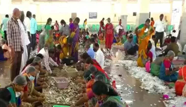   உண்டியல் காணிக்கை 