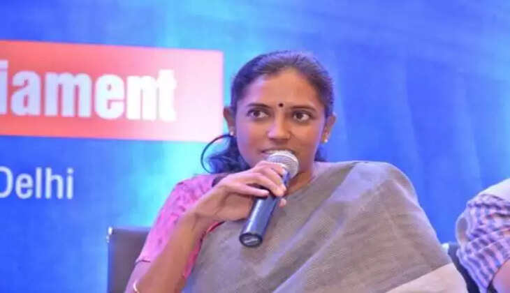 புற்றுநோயால் பாதிக்கப்படும் பெண்கள் எண்ணிக்கை அதிகரிப்பு; ஜோதிமணி எம்.பியின் கேள்வியும் மத்திய அரசின் பதிலும்