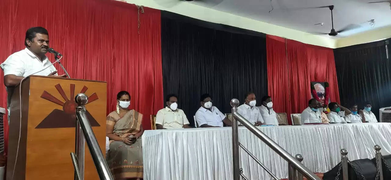 சட்டமன்ற தேர்தல் குறித்து எம்எல்ஏ இன்பசேகரன் ஆலோசனை