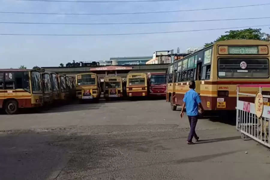 ஊரடங்கு தளர்வு: சென்னை உள்ளிட்ட 4 மாவட்டங்களில் பேருந்துகள் இயக்கம்!
