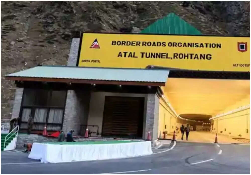 உலகின் மிக நீளமான ‘அடல் சுரங்கப்பாதை’: சிறப்பம்சங்கள் என்ன?