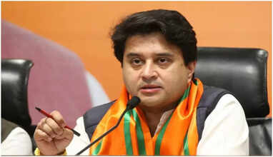 புலி இன்னும் உயிருடன் இருக்கிறது&hellip;.. காங்கிரஸ் தலைவர்களுக்கு ஜோதிராதித்ய சிந்தியா எச்சரிக்கை