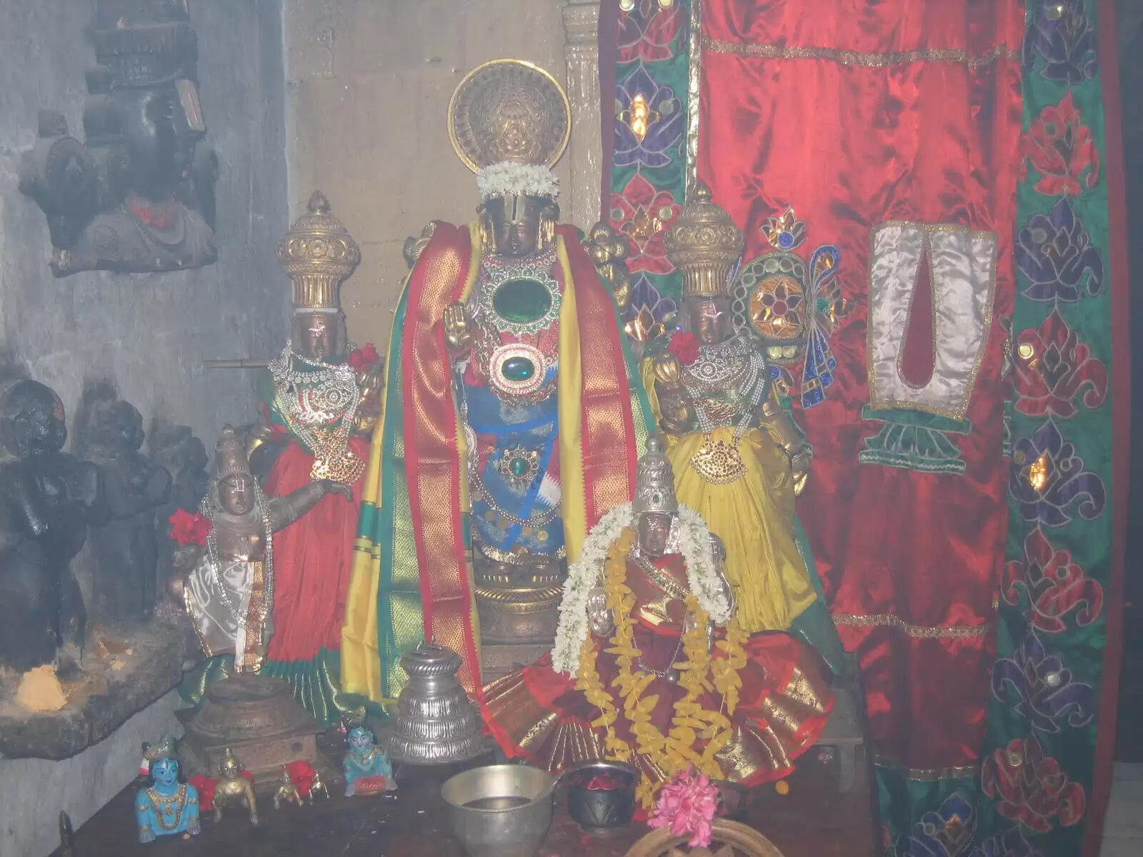 பிரிந்த தம்பதியை ஒன்று சேர்க்கும் திருப்பாற்கடல் கோயில்!