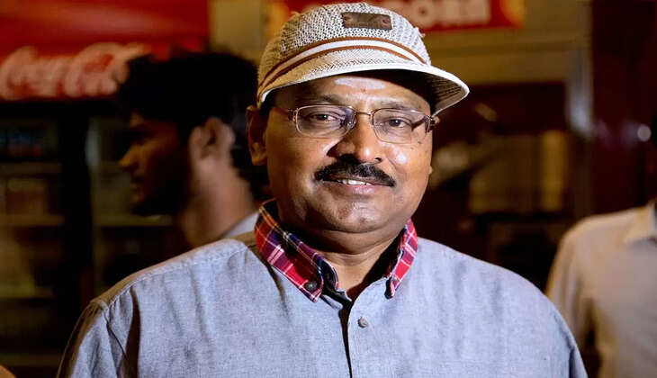 ஆளாளுக்கு கட்சி ஆரம்பிக்கிறார்கள்: இயக்குனர் கே.பாக்யராஜ்