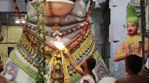 சனி பிரதோஷ விழா- சிவாலயங்களில் சிறப்பு வழிபாடு