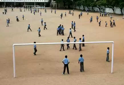 விளையாட்டு மைதானங்களை திறப்பதற்கான வழிகாட்டு நெறிமுறைகள் வெளியீடு- தமிழக அரசு