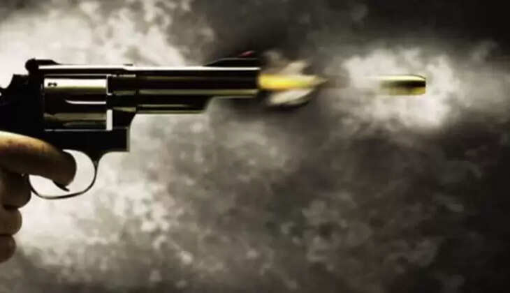 அமெரிக்காவில் தொடரும் துப்பாக்கிச்சூடு..  சிகாகோவில் 5 பேர் பலி;  16 பேர் காயம்..