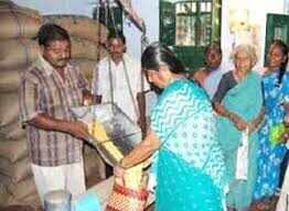 தேர்தல் எதிரொலி- 6 கோடி பாமாயில், 60,000 டன் பருப்பு கொள்முதல் ஒப்பந்தம் கோரியது தமிழ்நாடு அரசு!