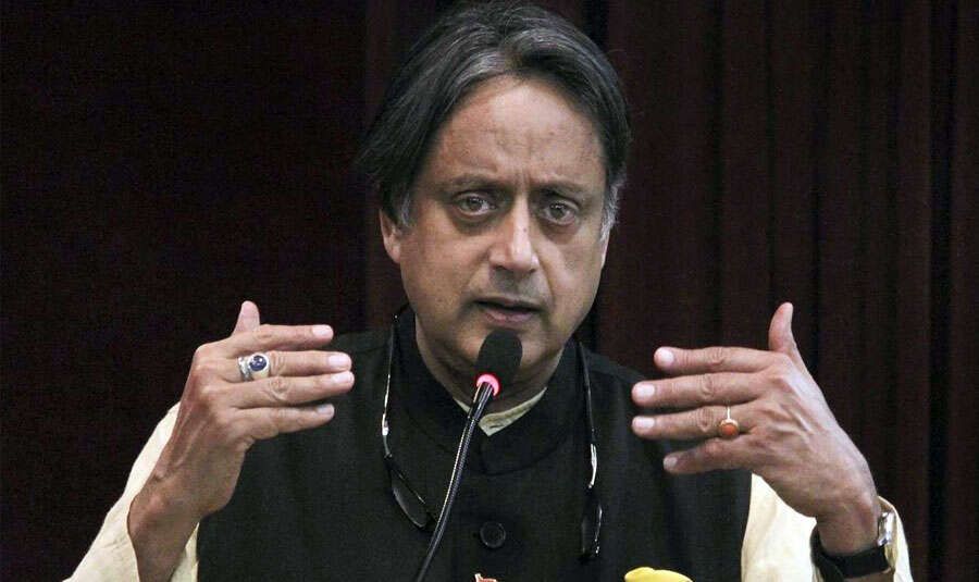 2024 மக்களவை தேர்தலில் பா.ஜ.க. பெரும்பான்மை இழப்பது சாத்தியம்தான்.. காங்கிரஸ் எம்.பி. சசி தரூர் உறுதி