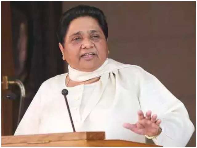 சகோதரிக்கு குளிர் இன்னும் நீங்கவில்லை.. தேர்தல் வந்து விட்டது, கொஞ்சம் வெளியே வாங்க.. மாயாவதியை நக்கலடித்த அமித் ஷா