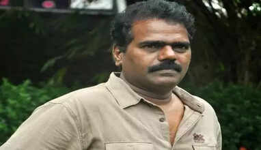 இனி உங்களின் படைப்பு மக்களிடத்தில் பேசிக்கொள்ளும்... ருத்ரதாண்டவம் படத்தைப் பாராட்டியுள்ள தங்கர் பச்சன்!