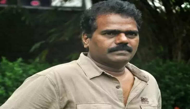 இனி உங்களின் படைப்பு மக்களிடத்தில் பேசிக்கொள்ளும்... ருத்ரதாண்டவம் படத்தைப் பாராட்டியுள்ள தங்கர் பச்சன்!