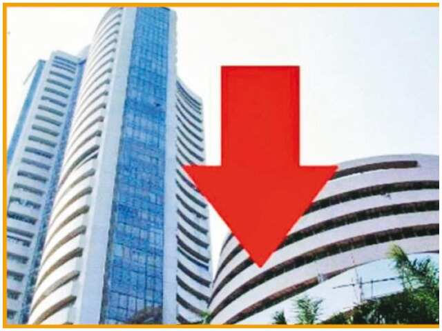 மோடி பின்னடைவால் சரியும் பங்குச்சந்தைகள்