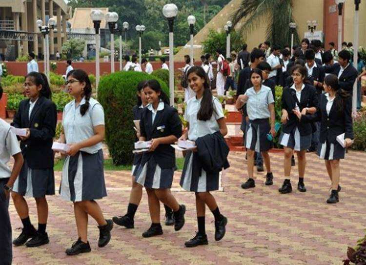 சிபிஎஸ்இ மாணவர்கள் கல்லூரிகளில் சேர அவகாசம் - உயர்கல்வித்துறை அறிவிப்பு..