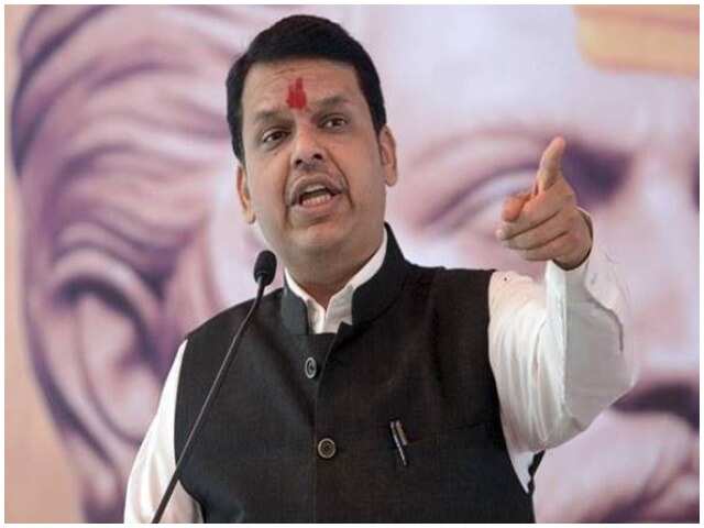 மும்பையில் பா.ஜ.க. மாநகராட்சி உறுப்பினர் இருந்த காலத்தில் சிவ சேனா பிறக்கவில்லை.. பட்னாவிஸ் பதிலடி