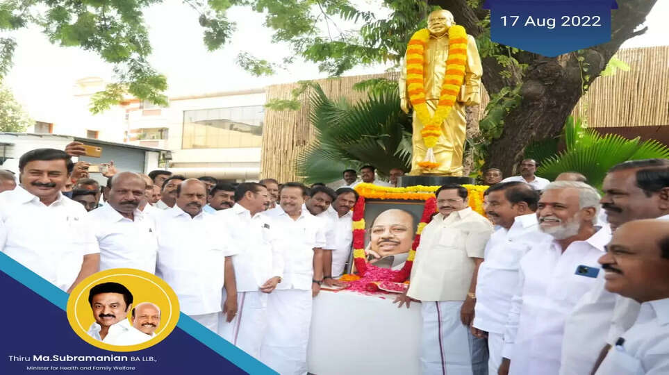 முறசொலி மாறன் 89வது பிறந்தநாள்  :  அவரது திருவுருவச் சிலைக்கு அமைச்சர்கள் மரியாதை..