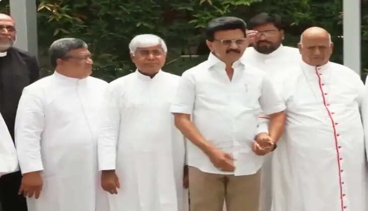 கிறிஸ்தவ ஆயர்கள் முதலமைச்சரை சந்தித்து திமுக கூட்டணிக்கு முழு ஆதரவு
