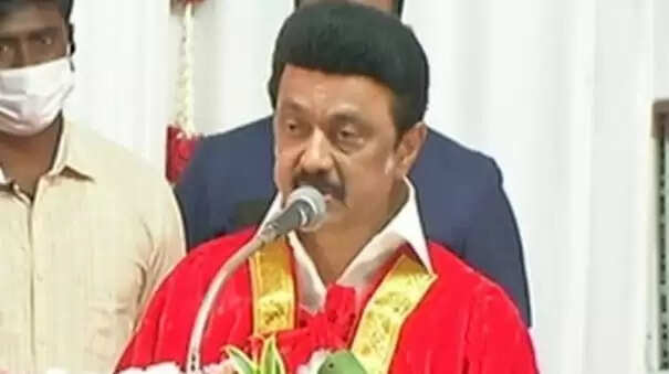 ‘எனது ஆட்சி உயர்கல்வியின் பொற்காலம்... உறுதுணையாக இருக்கும் ஆளுநருக்கு நன்றி..’ - ஸ்டாலின் பேச்சு..