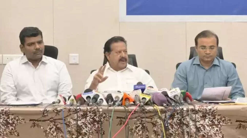  பொறியியல் சேர்க்கைக்கான அட்டவணை வெளியிட்டார் அமைச்சர் பொன்முடி.. 